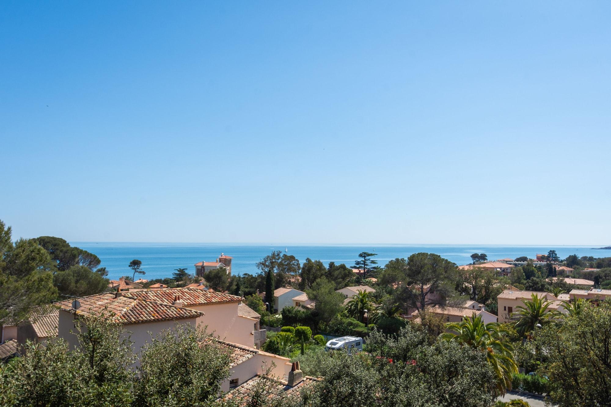 Vacancéole - Les Calanques Du Parc Fréjus Exterior foto