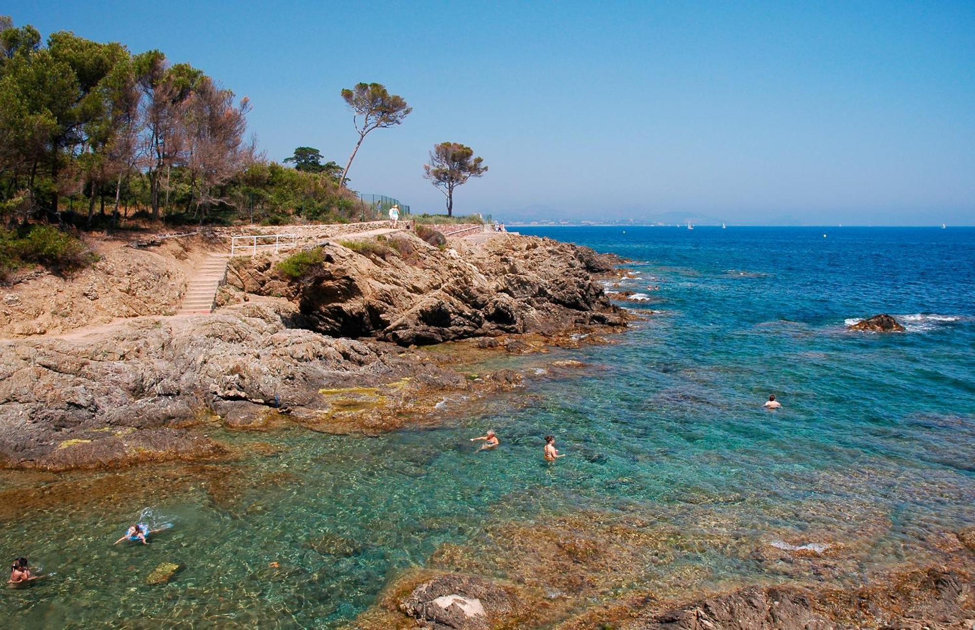Vacancéole - Les Calanques Du Parc Fréjus Exterior foto