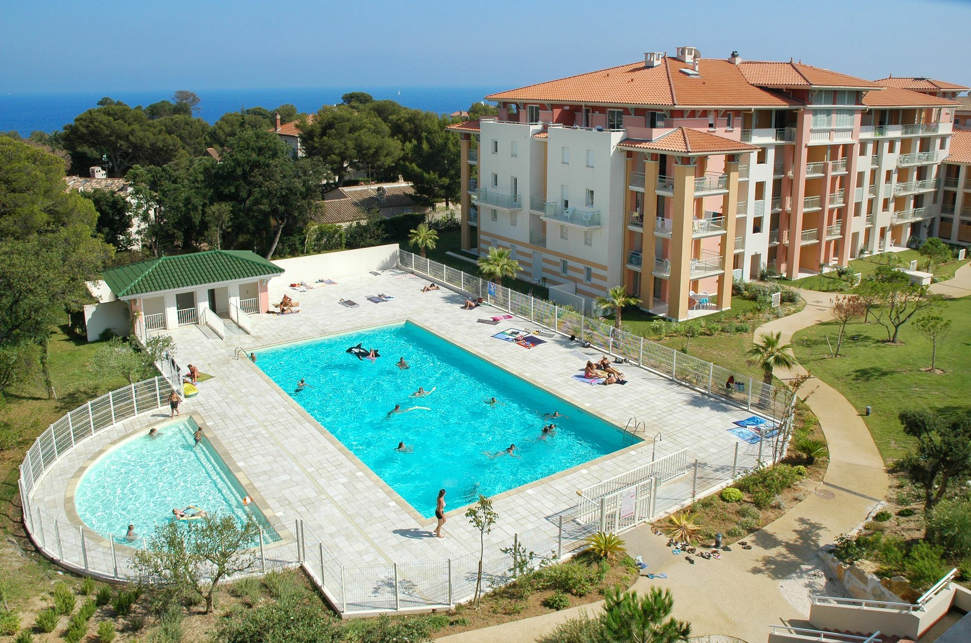 Vacancéole - Les Calanques Du Parc Fréjus Exterior foto
